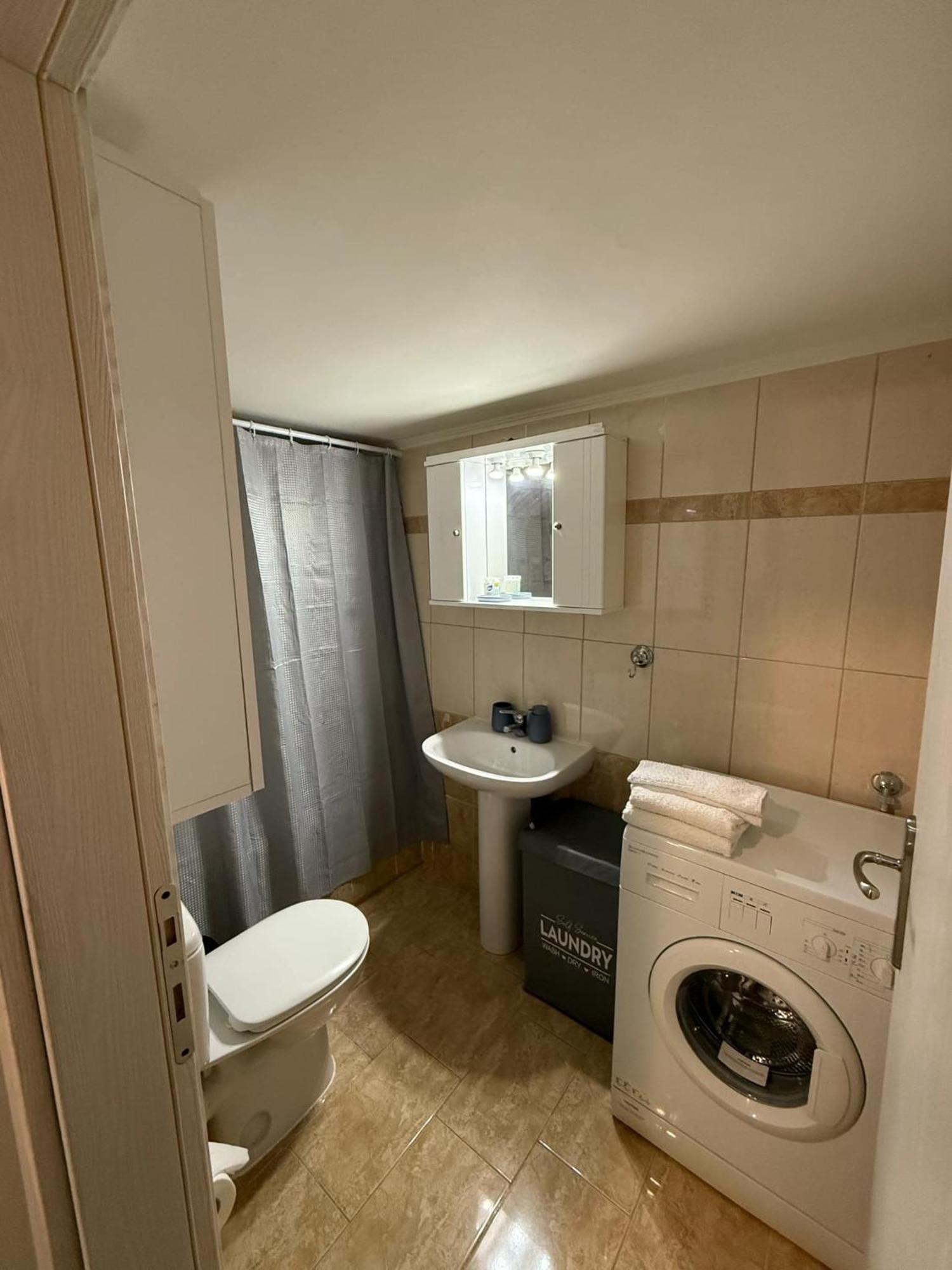 N&M Apartment Chios Town Exterior photo